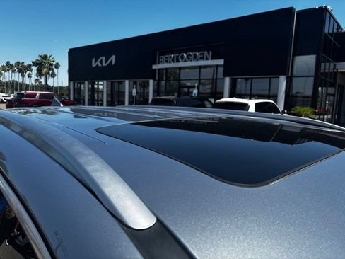 Used 2023 Kia Telluride S w/ S Sunroof Package AWD/4WD image 8