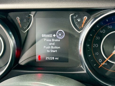 Used 2023 Jeep Wrangler Sport AWD/4WD image 13