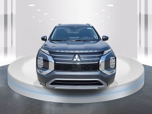 New 2025 Mitsubishi Outlander SEL image 2