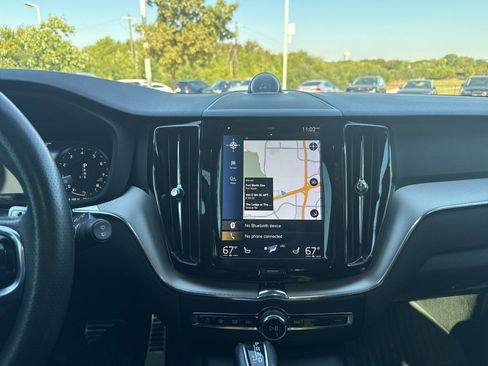 Used 2019 Volvo XC60 T5 R-Design image 26