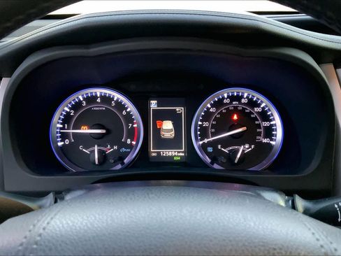 Used 2019 Toyota Highlander XLE image 26