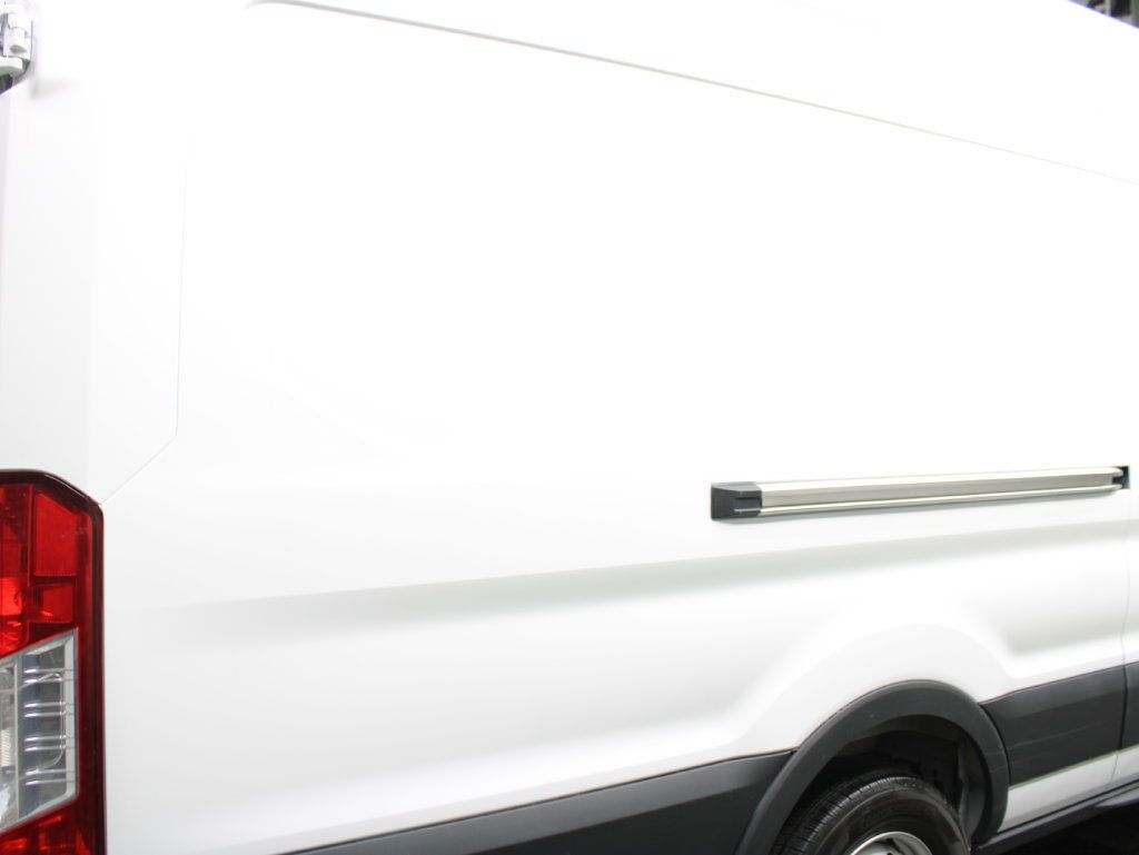 Used 2025 Ford Transit 250 148 High Roof Extended AWD w/ Load Area Protection Package image 32