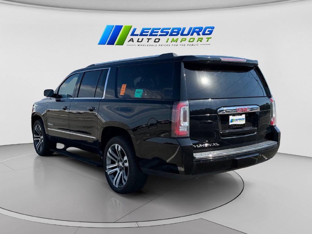 Used 2018 GMC Yukon XL Denali w/ Denali Ultimate Package AWD/4WD image 3