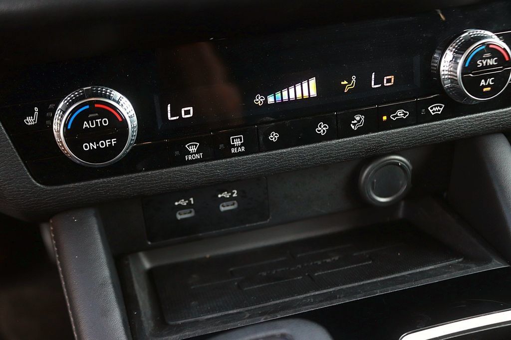 Used 2025 Mitsubishi Outlander ES AWD/4WD image 22