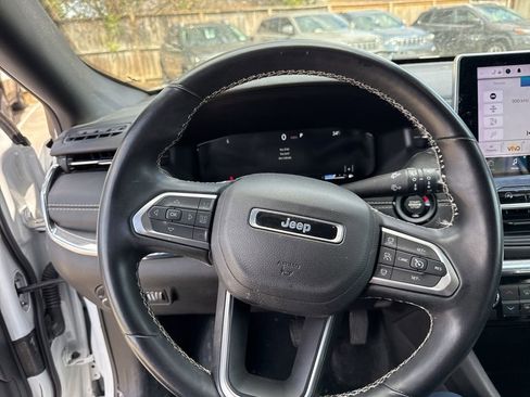 Used 2022 Jeep Compass High Altitude image 9