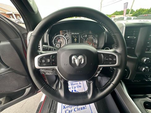 Used 2021 RAM 1500 Big Horn AWD/4WD image 12
