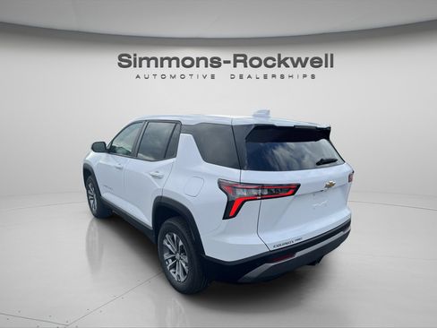 New 2026 Chevrolet Equinox LT image 32