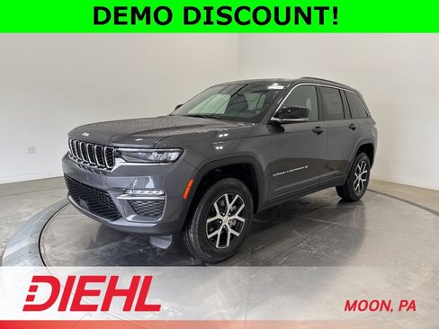 New 2025 Jeep Grand Cherokee Limited w/ Trailer Tow Package image 3