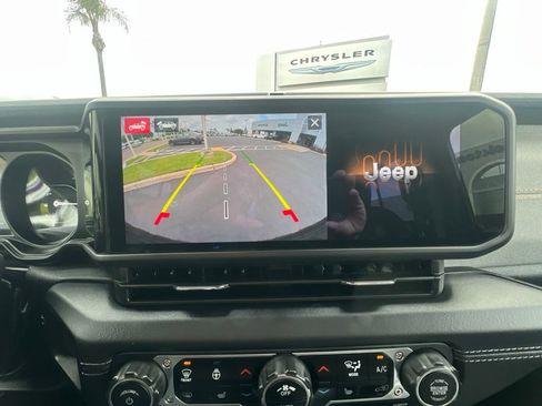 Used 2025 Jeep Wrangler Backcountry 4xe AWD/4WD image 59