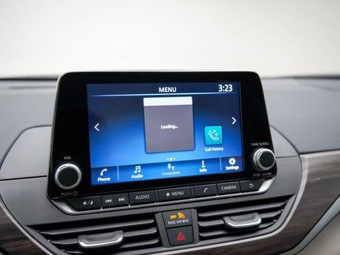 Used 2024 Nissan Altima 2.5 SV image 28