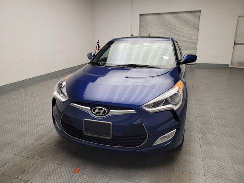 Used 2016 Hyundai Veloster w/ Option Group 02 FWD image 15