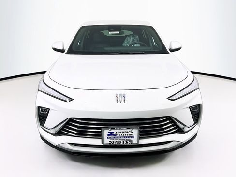 New 2025 Buick Envista Preferred w/ Convenience I Package image 2