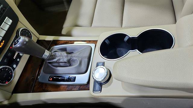 Used 2012 Mercedes-Benz C 300 4MATIC Sedan image 15