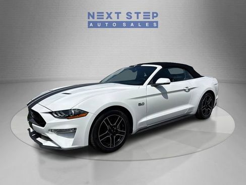 Used 2020 Ford Mustang GT Premium image 3