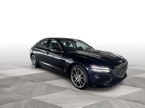 Used 2023 Genesis G70 3.3T RWD image 2