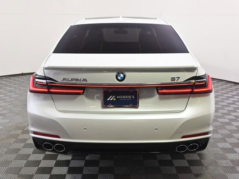 Used 2022 BMW ALPINA B7 xDrive w/ Luxury Rear Seating Package image 5