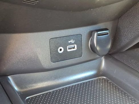 Used 2020 Nissan Rogue Sport S w/ Appearance Package FWD image 18