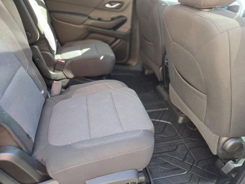 Used 2023 Chevrolet Traverse LT w/ LPO, Floor Liner Package image 35