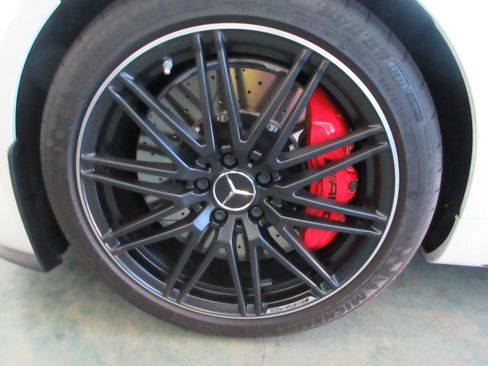 Used 2021 Mercedes-Benz AMG GT C image 35