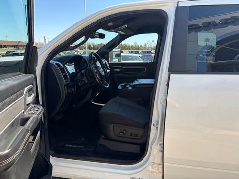 Used 2024 RAM 3500 Big Horn AWD/4WD image 11