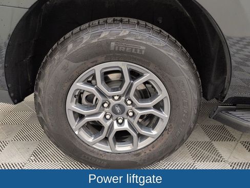 Used 2025 Ford Expedition Active image 23