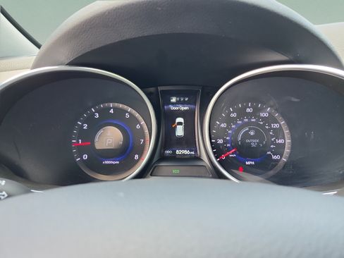 Used 2014 Hyundai Santa Fe GLS FWD image 9