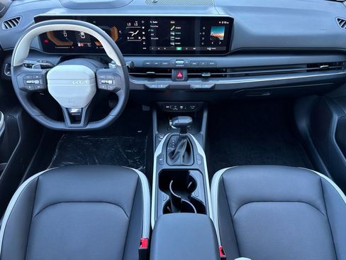 New 2026 Kia K4 GT-Line image 13