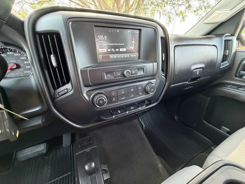 Used 2016 GMC Sierra 1500 4x4 Crew Cab w/ Sierra Convenience Package image 22