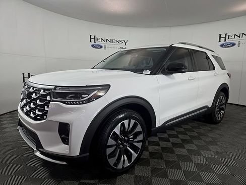 New 2026 Ford Explorer Platinum AWD/4WD image 2