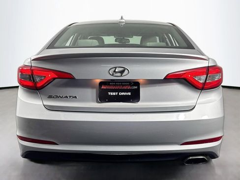Used 2015 Hyundai Sonata SE w/ Option Group 09 image 6