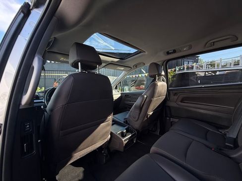 Used 2022 Honda Odyssey EX-L image 16