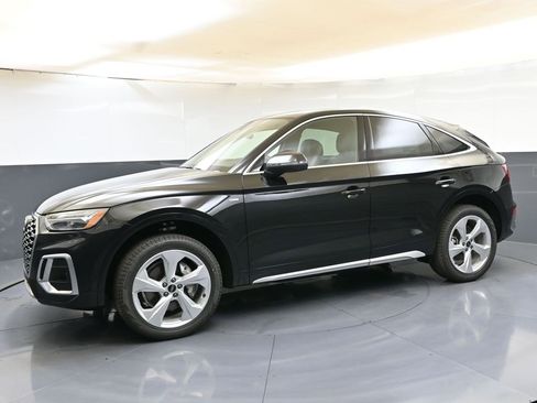 Used 2025 Audi Q5 2.0T Premium Plus w/ Premium Plus Package image 2