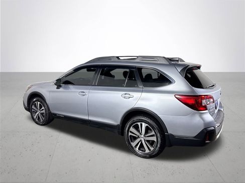 Used 2019 Subaru Outback 3.6R Limited w/ Popular Package #2 image 8