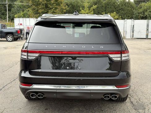 Used 2025 Lincoln Aviator Reserve w/ Equipment Group 201A AWD/4WD image 6