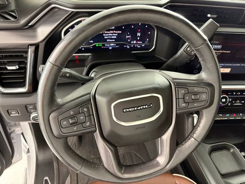 Used 2024 GMC Sierra 3500 Denali Ultimate AWD/4WD image 36