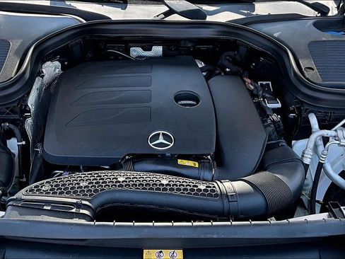 Used 2022 Mercedes-Benz GLC 300 image 30