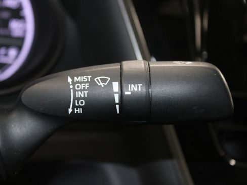 Used 2022 Toyota Camry SE FWD image 34