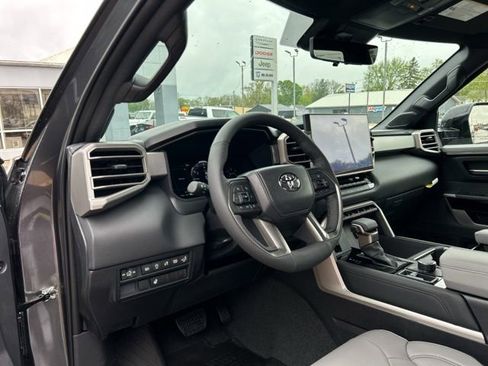 New 2026 Toyota Tundra Limited AWD/4WD image 24