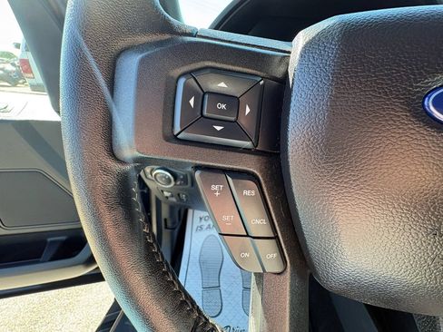 Used 2020 Ford F150 XLT w/ Equipment Group 302A Luxury AWD/4WD image 18