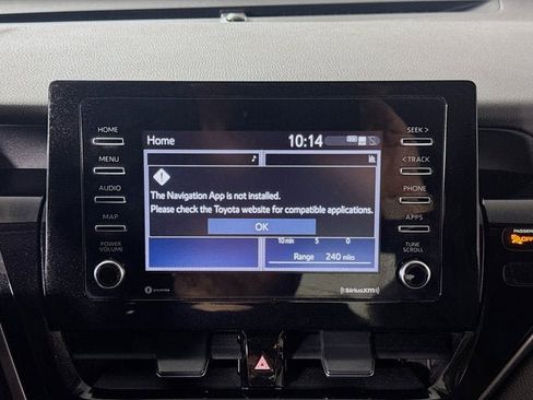 Used 2023 Toyota Camry LE image 11