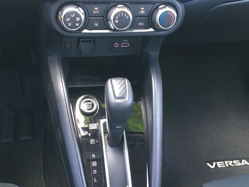 Used 2025 Nissan Versa SV w/ Trunk Package FWD image 15