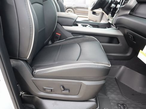 New 2026 RAM 2500 Laramie w/ Night Edition image 13