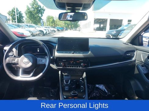 Used 2024 Nissan Rogue SL w/ SL Premium Package AWD/4WD image 9