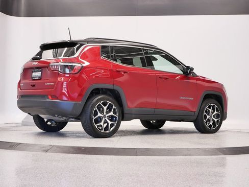 New 2025 Jeep Compass Limited image 45