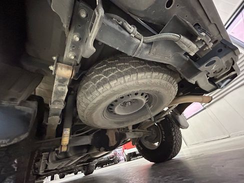 Used 2017 Nissan Frontier PRO-4X w/ Pro-4x Luxury Package image 56