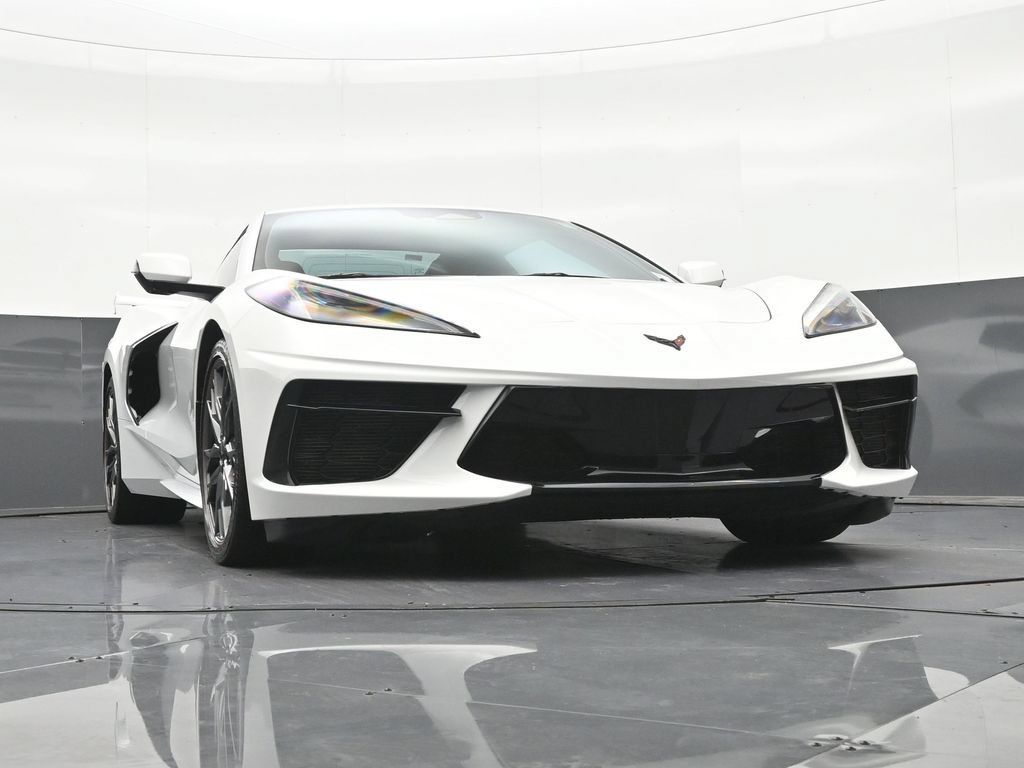 Used 2024 Chevrolet Corvette Stingray Convertible w/ 1LT RWD image 29