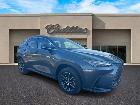 Used 2024 Lexus NX 350h 350h Premium 4D Sport Utility image 1