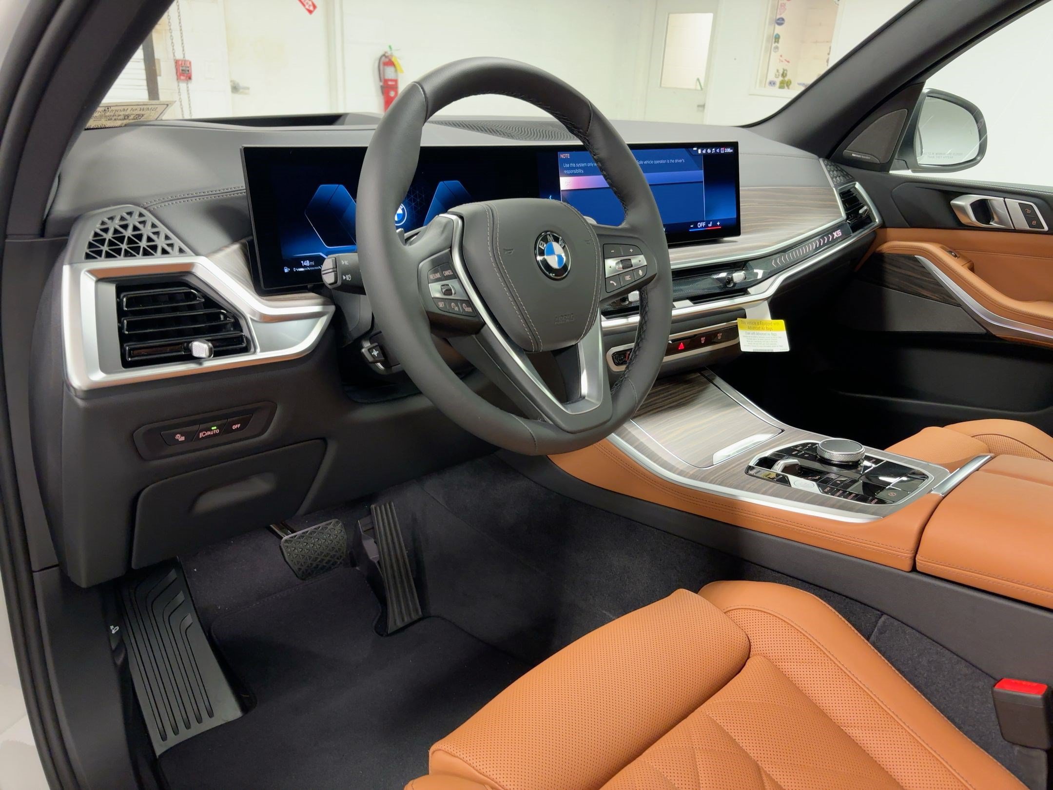 Used 2026 BMW X5 sDrive40i w/ Premium Package RWD image 4