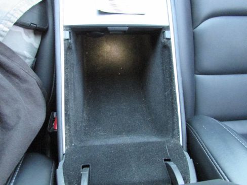 Used 2021 Tesla Model 3 Standard Range Plus image 37