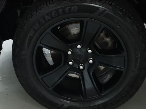 Used 2023 RAM 1500 Big Horn AWD/4WD image 38